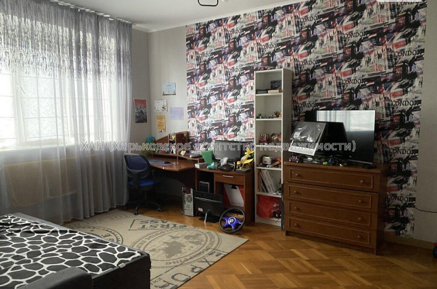 Продам будинок, 266 м², 7 соток, капитальный ремонт 