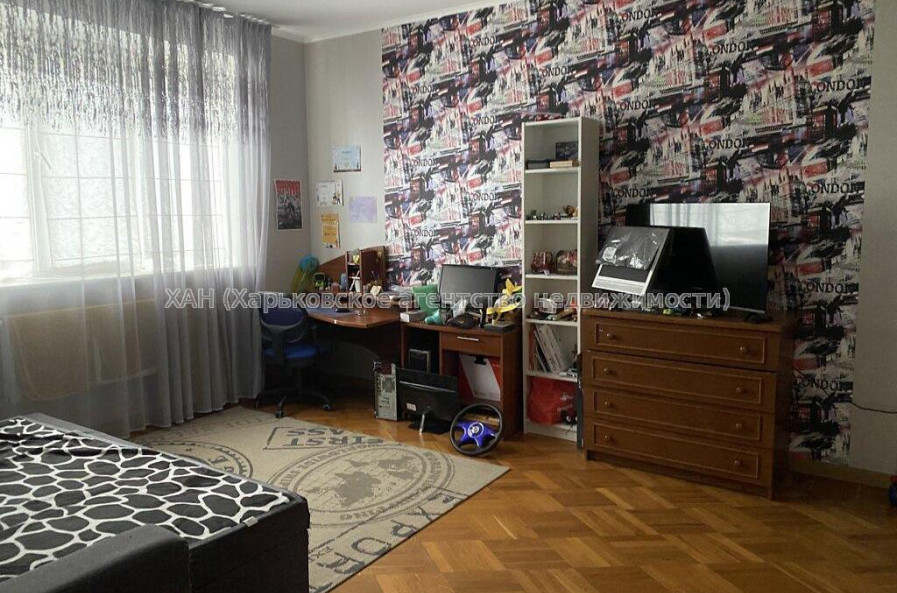 Продам будинок, 266 м², 7 соток, капитальный ремонт 