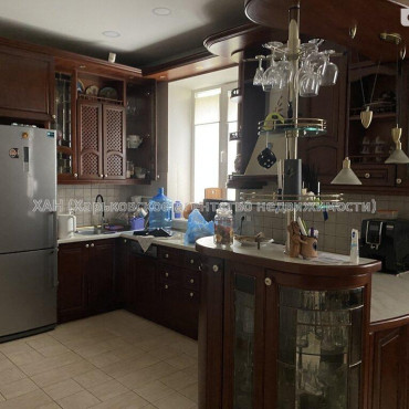 Продам будинок, 266 м², 7 соток, капитальный ремонт 