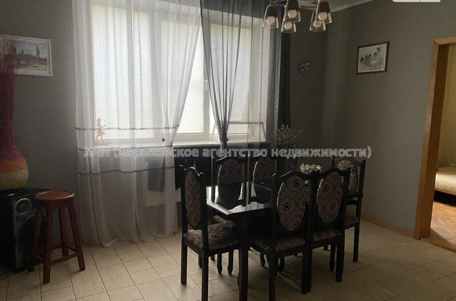 Продам будинок, 266 м², 7 соток, капитальный ремонт 