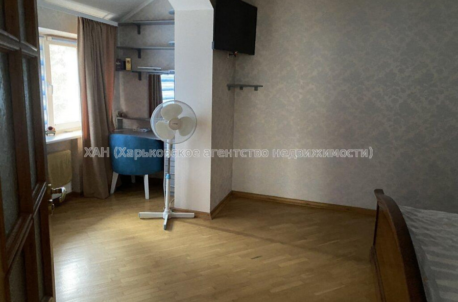 Продам будинок, 266 м², 7 соток, капитальный ремонт 