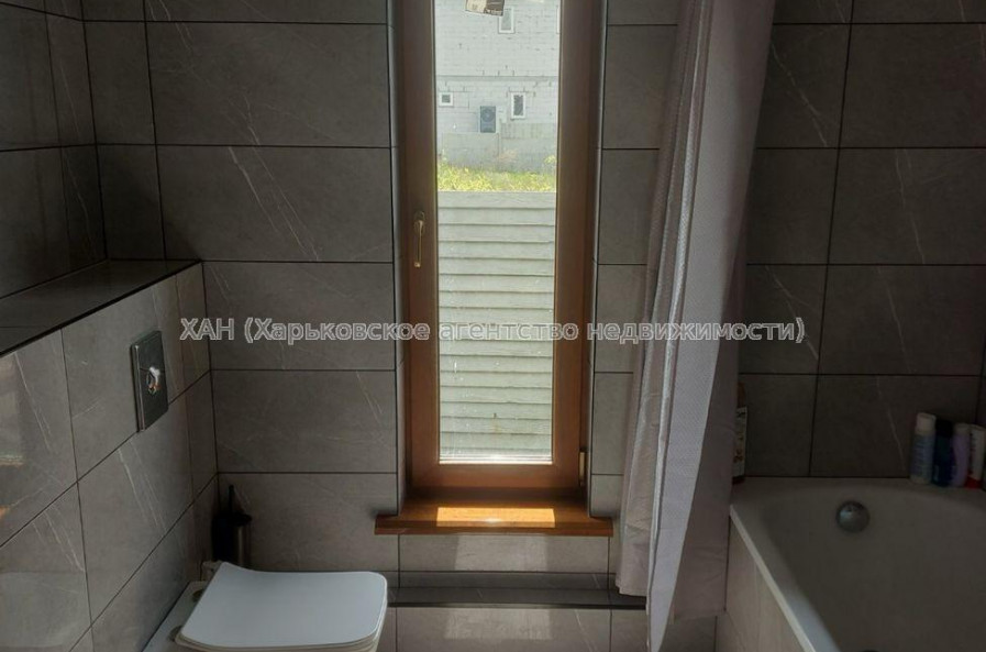 Продам будинок, 100 м², 20 соток, авторский дизайн 