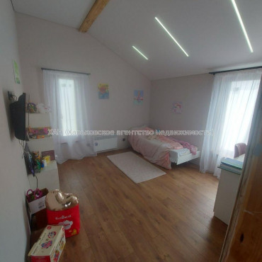 Продам будинок, 100 м², 20 соток, авторский дизайн 