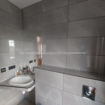 Продам будинок, 100 м², 20 соток, авторский дизайн 