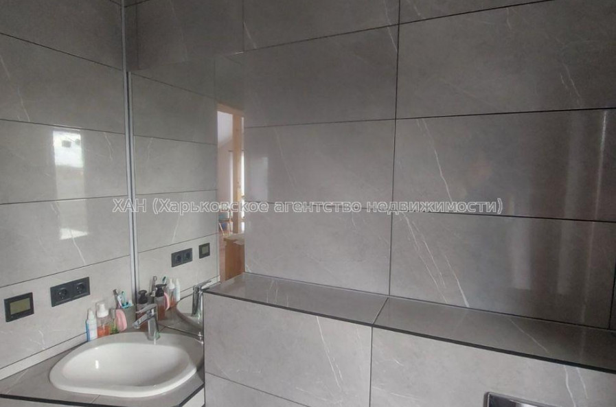 Продам будинок, 100 м², 20 соток, авторский дизайн 