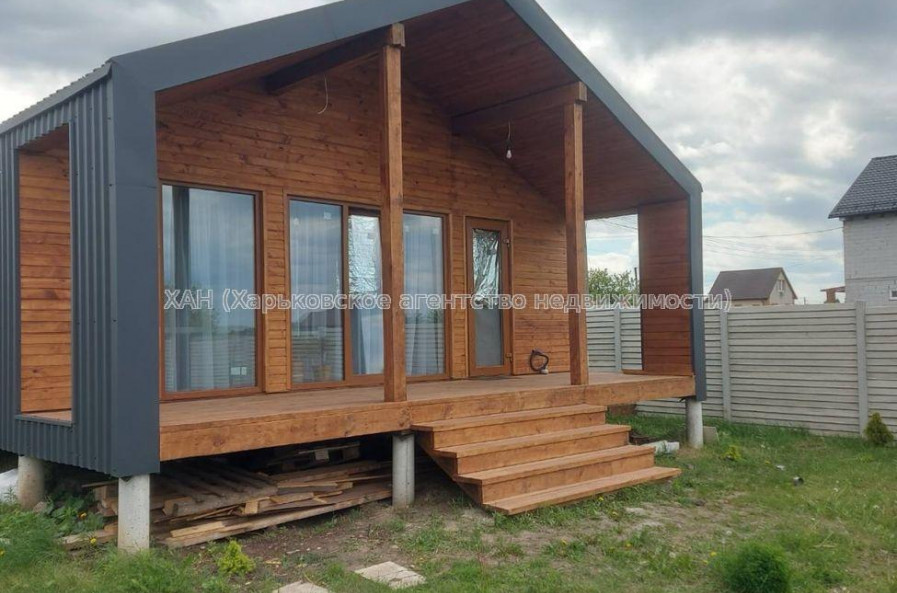 Продам будинок, 100 м², 20 соток, авторский дизайн 