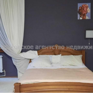 Продам дом, 180 м², 10 сот., евроремонт 