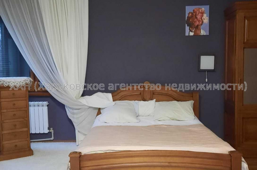 Продам дом, 180 м², 10 сот., евроремонт 