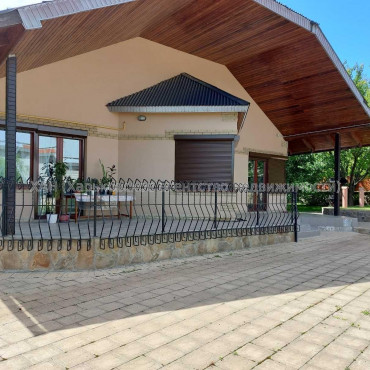 Продам дом, 180 м², 10 сот., евроремонт 