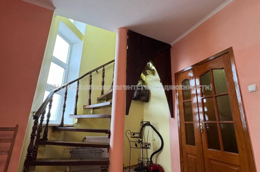 Продам будинок, Добролюбова ул. , 95 м², 20 соток, капитальный ремонт 