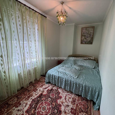 Продам будинок, Добролюбова ул. , 95 м², 20 соток, капитальный ремонт 