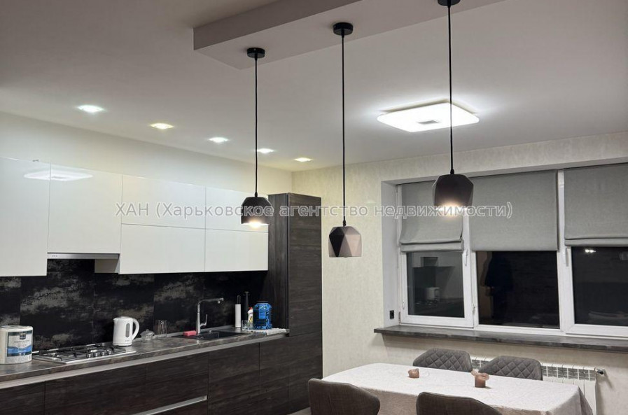 Продам квартиру, Героев Харькова просп. , 3 кім., 105 м², евроремонт 