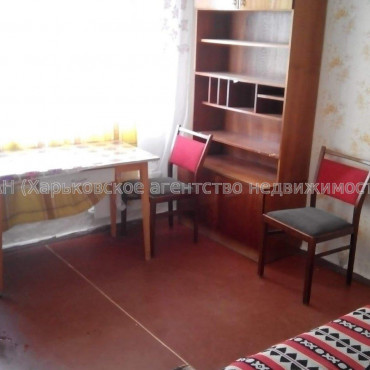 Продам квартиру, Жуковского просп. , 2  ком., 45 м², косметический ремонт 