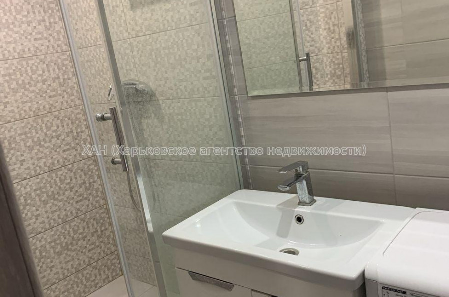 Продам квартиру, Салтовское шоссе , 2  ком., 41 м², евроремонт 