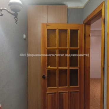 Продам квартиру, Аэрокосмический пр. , 1 кім., 32.30 м², косметический ремонт 