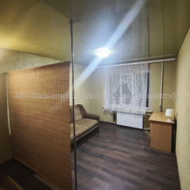 Продам квартиру, Клочковская ул. , 1  ком., 17 м², косметический ремонт