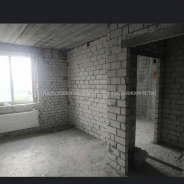 Продам квартиру, Шевченковский пер. , 1  ком., 38 м², без отделочных работ 