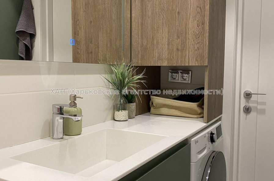 Продам квартиру, Конторская ул. , 2 кім., 40 м², авторский дизайн 