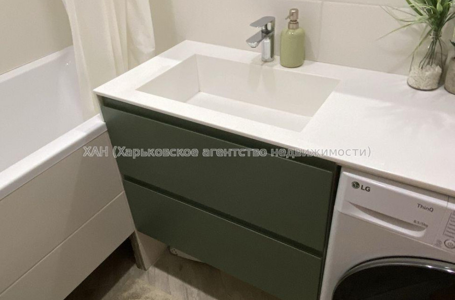 Продам квартиру, Конторская ул. , 2 кім., 40 м², авторский дизайн 