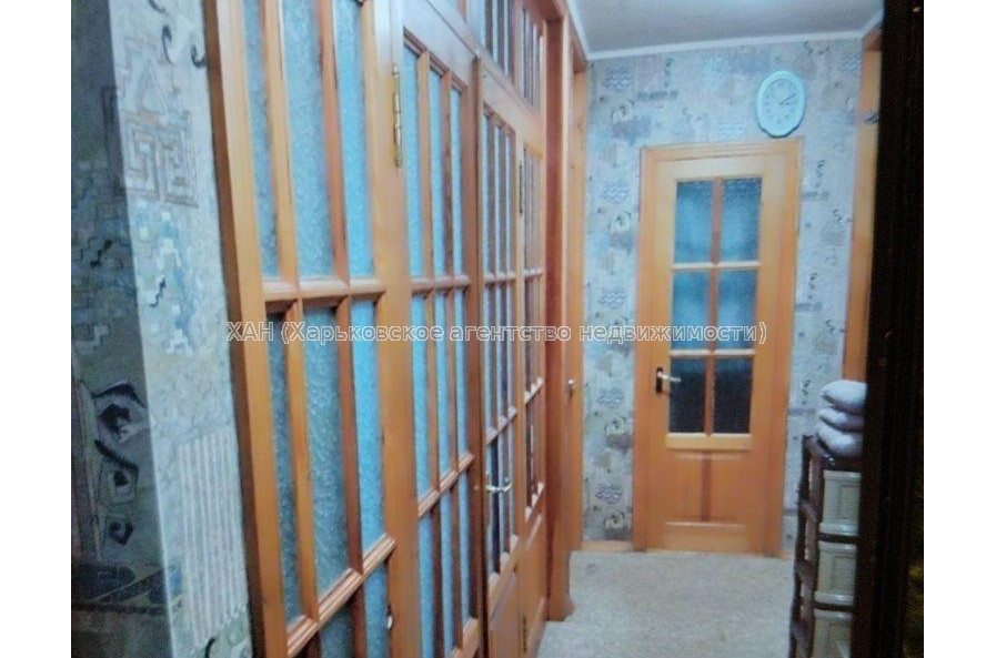 Продам квартиру, Каденюка ул. , 3 кім., 65 м², косметический ремонт 