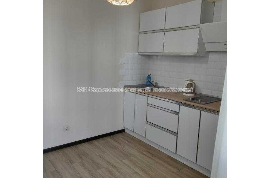 Продам квартиру, Мира ул. , 1 кім., 40 м², евроремонт 