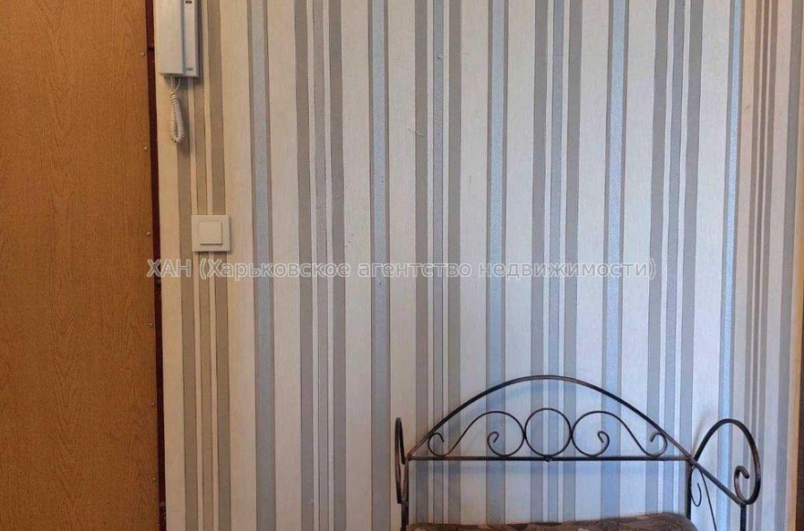 Продам квартиру, Академика Павлова ул. , 1 кім., 33 м², капитальный ремонт 