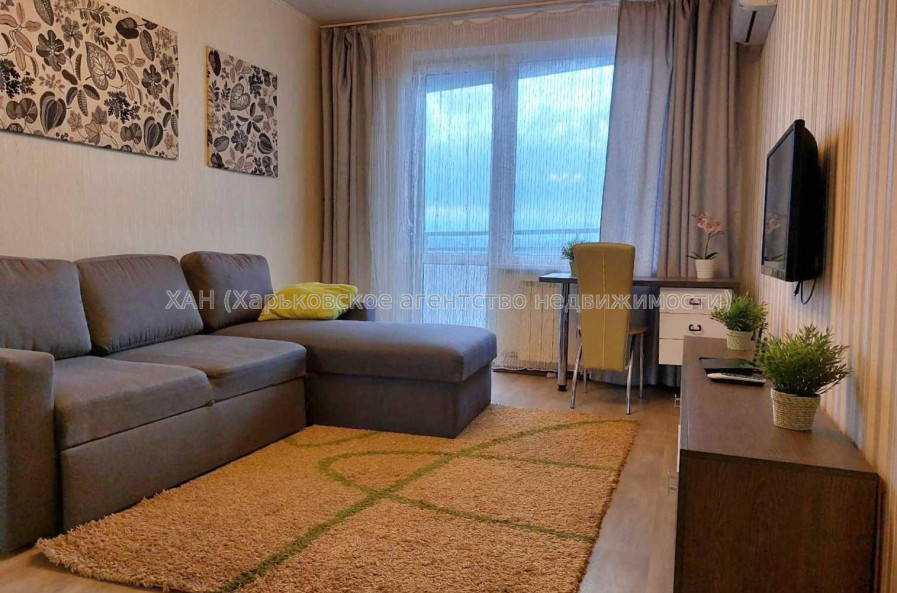 Продам квартиру, Академика Павлова ул. , 1 кім., 33 м², капитальный ремонт 