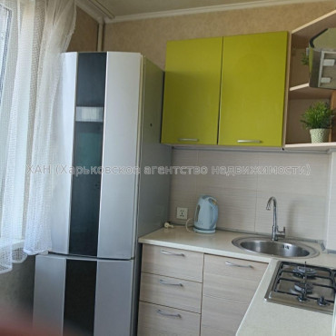 Продам квартиру, Академика Павлова ул. , 1 кім., 33 м², капитальный ремонт 