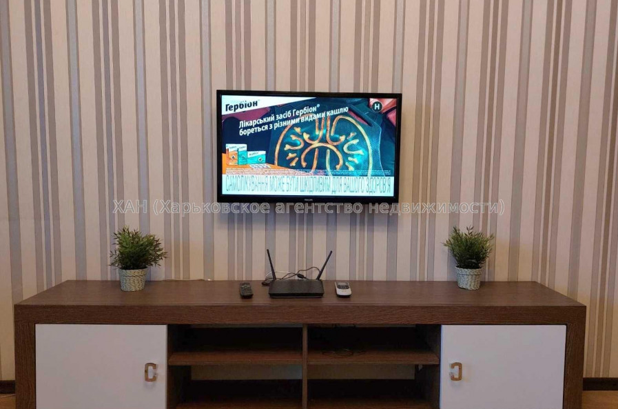 Продам квартиру, Академика Павлова ул. , 1 кім., 33 м², капитальный ремонт 