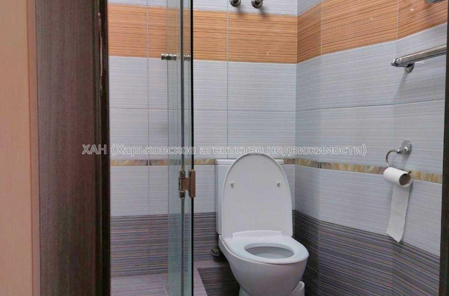 Продам квартиру, Академика Павлова ул. , 1 кім., 33 м², капитальный ремонт 