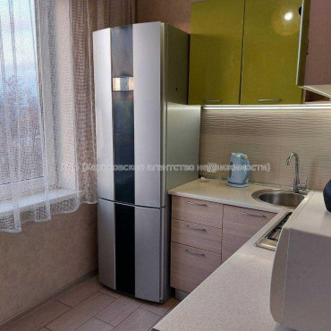 Продам квартиру, Академика Павлова ул. , 1 кім., 33 м², капитальный ремонт 