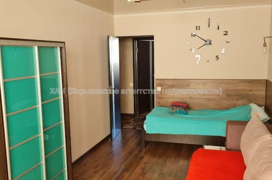 Продам квартиру, Победы просп. , 78 , 3 кім., 67.70 м², капитальный ремонт 