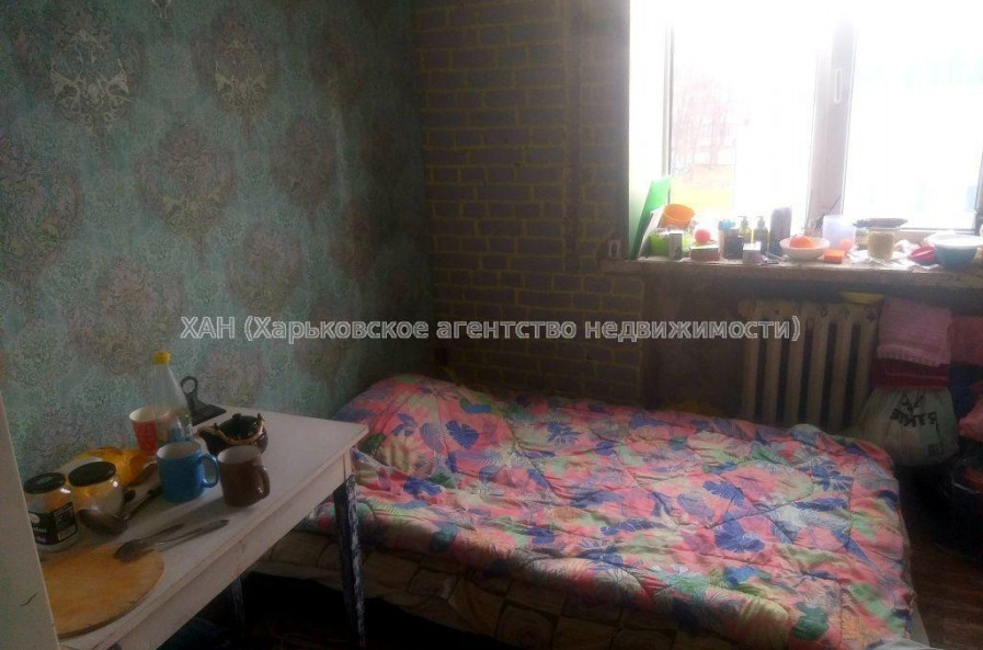 Продам квартиру, Мира ул. , 1  ком., 18 м², советский ремонт 