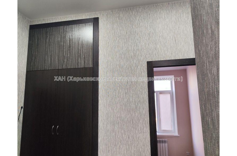 Продам квартиру, Гарета Джонса ул. , 4  ком., 92.80 м², косметический ремонт 