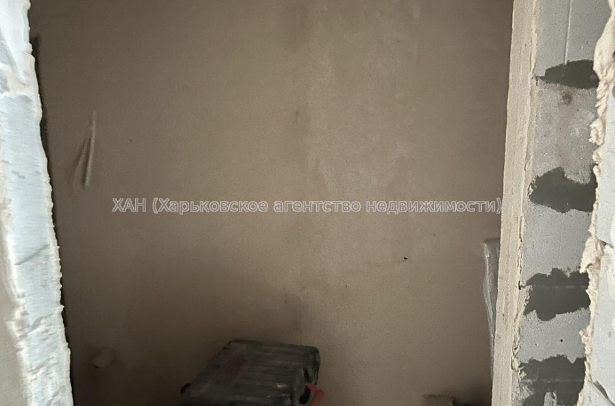 Продам квартиру, Авиахимическая ул. , 1  ком., 20.50 м², без отделочных работ 