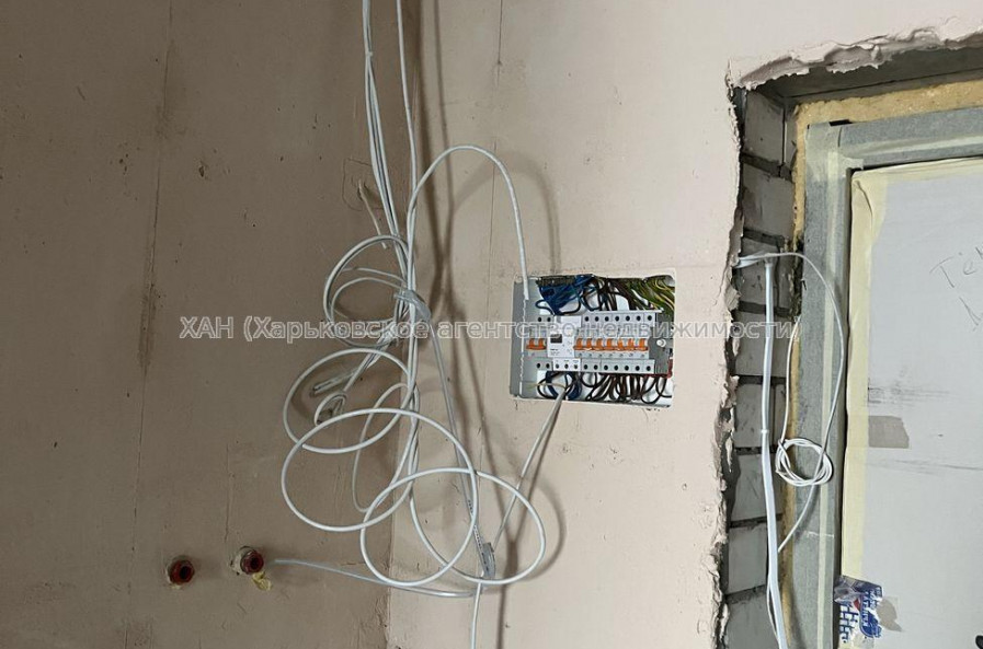 Продам квартиру, Авиахимическая ул. , 1  ком., 20.50 м², без отделочных работ 