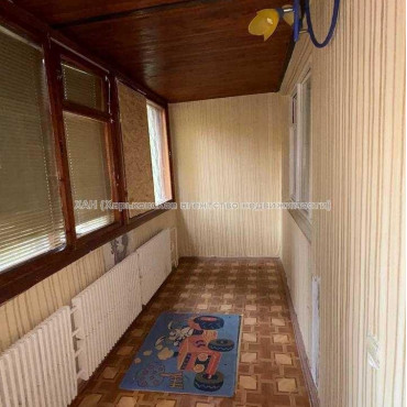 Продам квартиру, 2  ком., 52.50 м², советский ремонт 