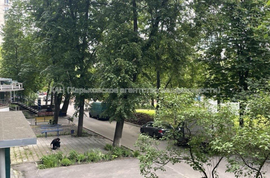 Продам квартиру, Валентиновская ул. , 1  ком., 33 м², косметический ремонт 