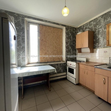 Продам квартиру, Валентиновская ул. , 1  ком., 33 м², косметический ремонт 