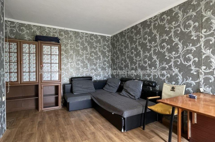Продам квартиру, Валентиновская ул. , 1  ком., 33 м², косметический ремонт 
