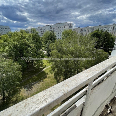 Продам квартиру, Валентиновская ул. , 1  ком., 33 м², косметический ремонт 