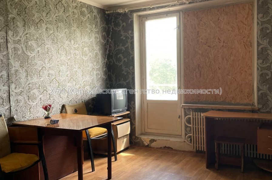 Продам квартиру, Валентиновская ул. , 1  ком., 33 м², косметический ремонт 