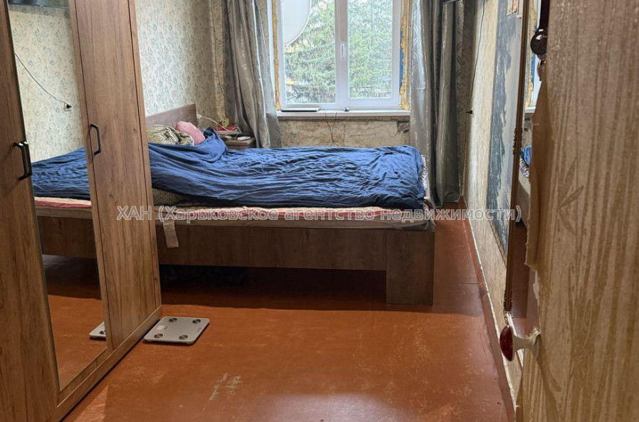 Продам квартиру, 2  ком., 43.80 м², советский ремонт 