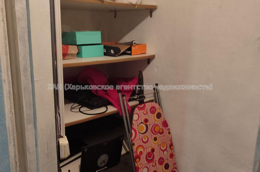 Продам квартиру, Проскуры ул. , 2 кім., 42 м², советский ремонт 