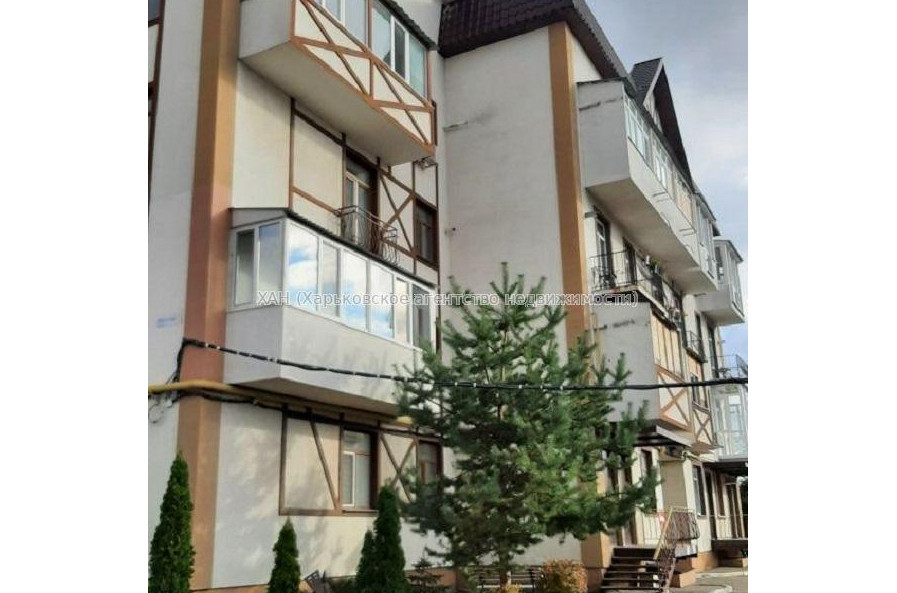 Продам квартиру, Верхнегиевская ул. , 2  ком., 82 м², авторский дизайн 