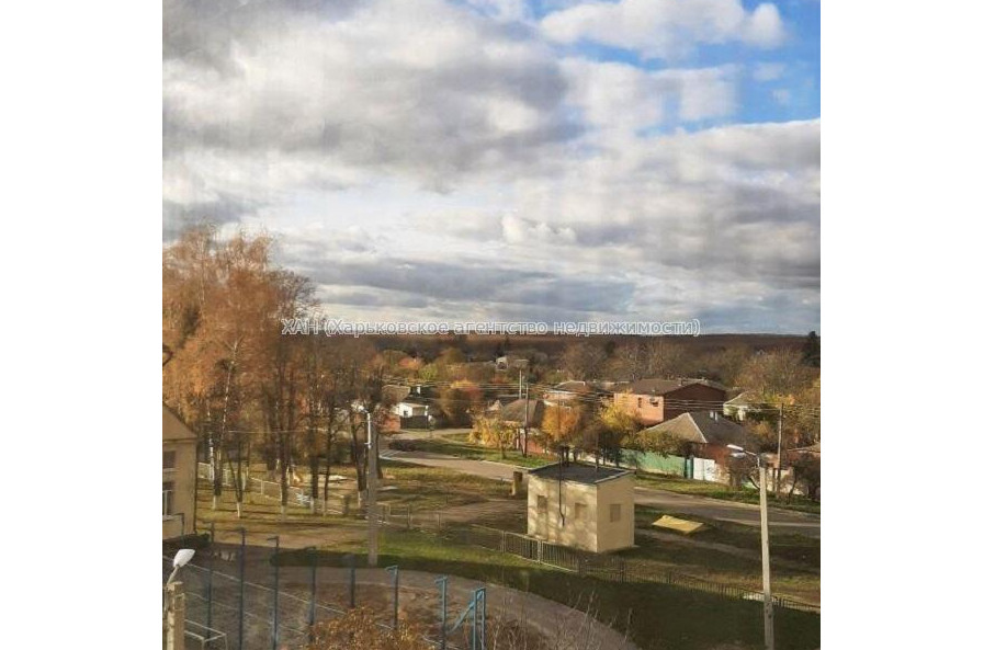 Продам квартиру, Верхнегиевская ул. , 2  ком., 82 м², авторский дизайн 