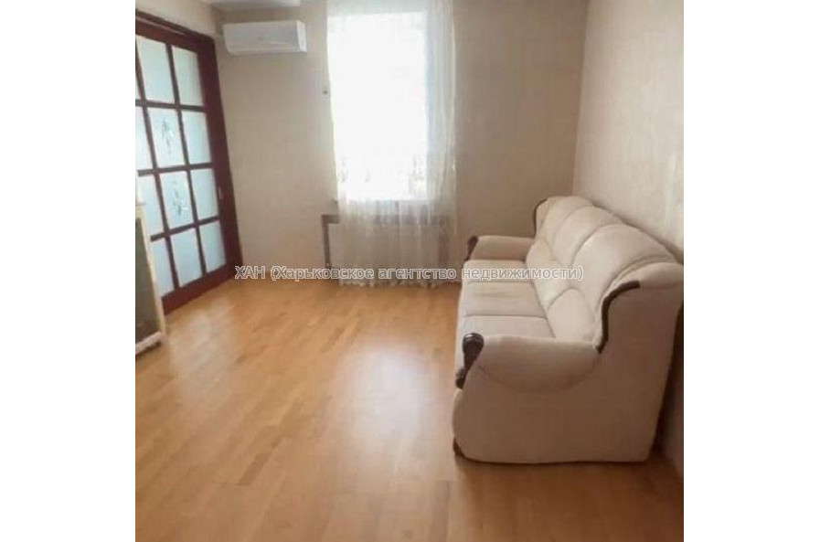 Продам квартиру, Верхнегиевская ул. , 2  ком., 82 м², авторский дизайн 