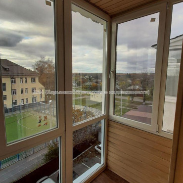 Продам квартиру, Верхнегиевская ул. , 2  ком., 82 м², авторский дизайн 