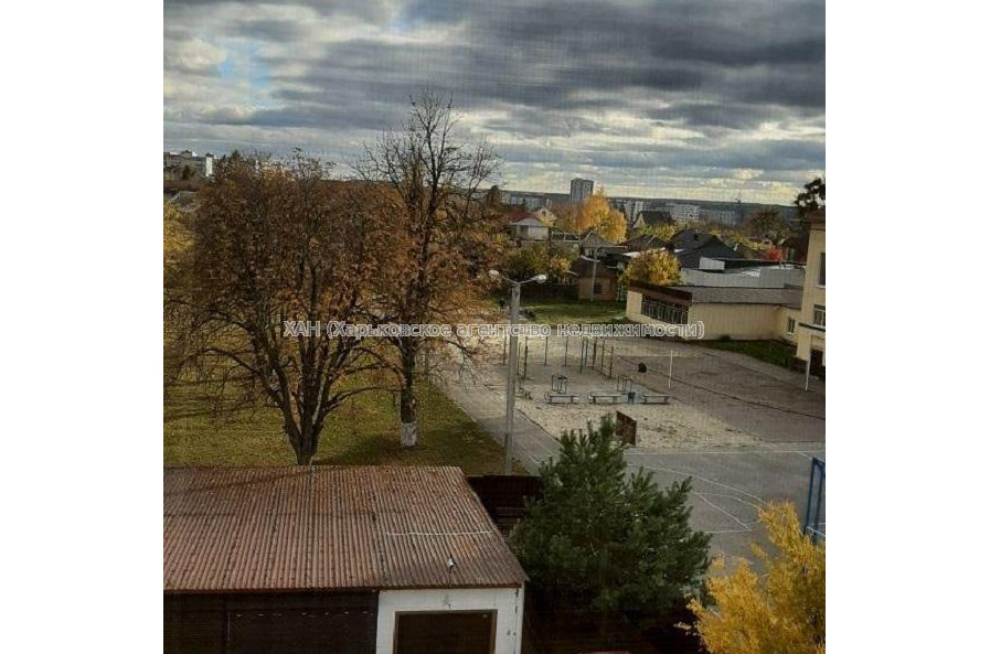 Продам квартиру, Верхнегиевская ул. , 2  ком., 82 м², авторский дизайн 