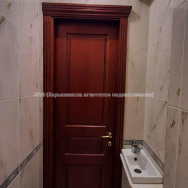 Продам квартиру, Верхнегиевская ул. , 2  ком., 82 м², авторский дизайн 